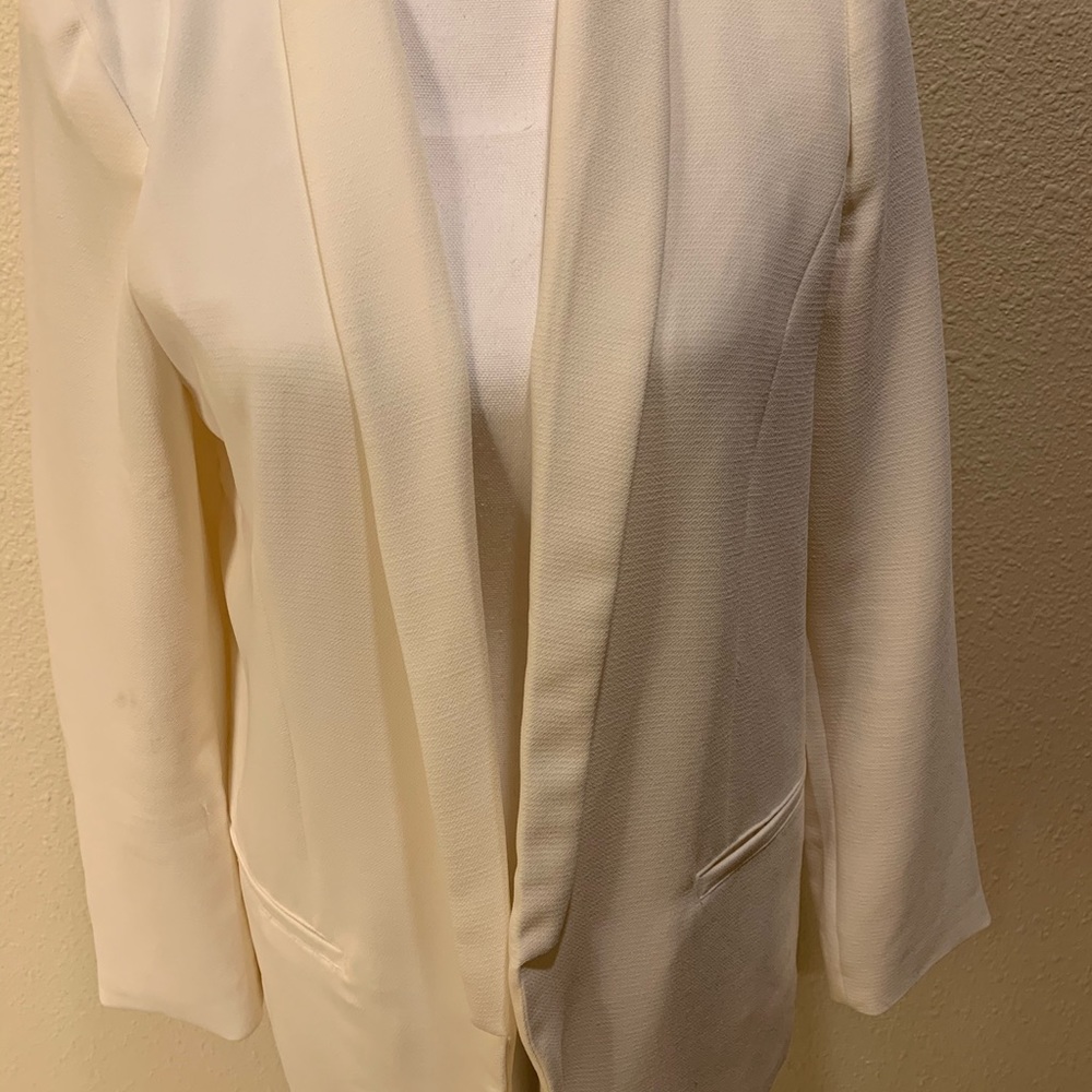 Cream scoop collar blazer